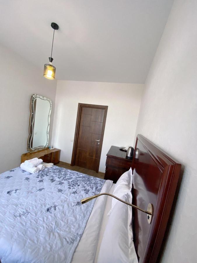 Chonkadzehotel Tbilisi Bagian luar foto