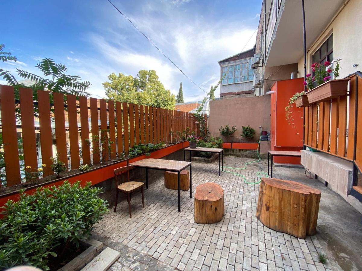Chonkadzehotel Tbilisi Bagian luar foto